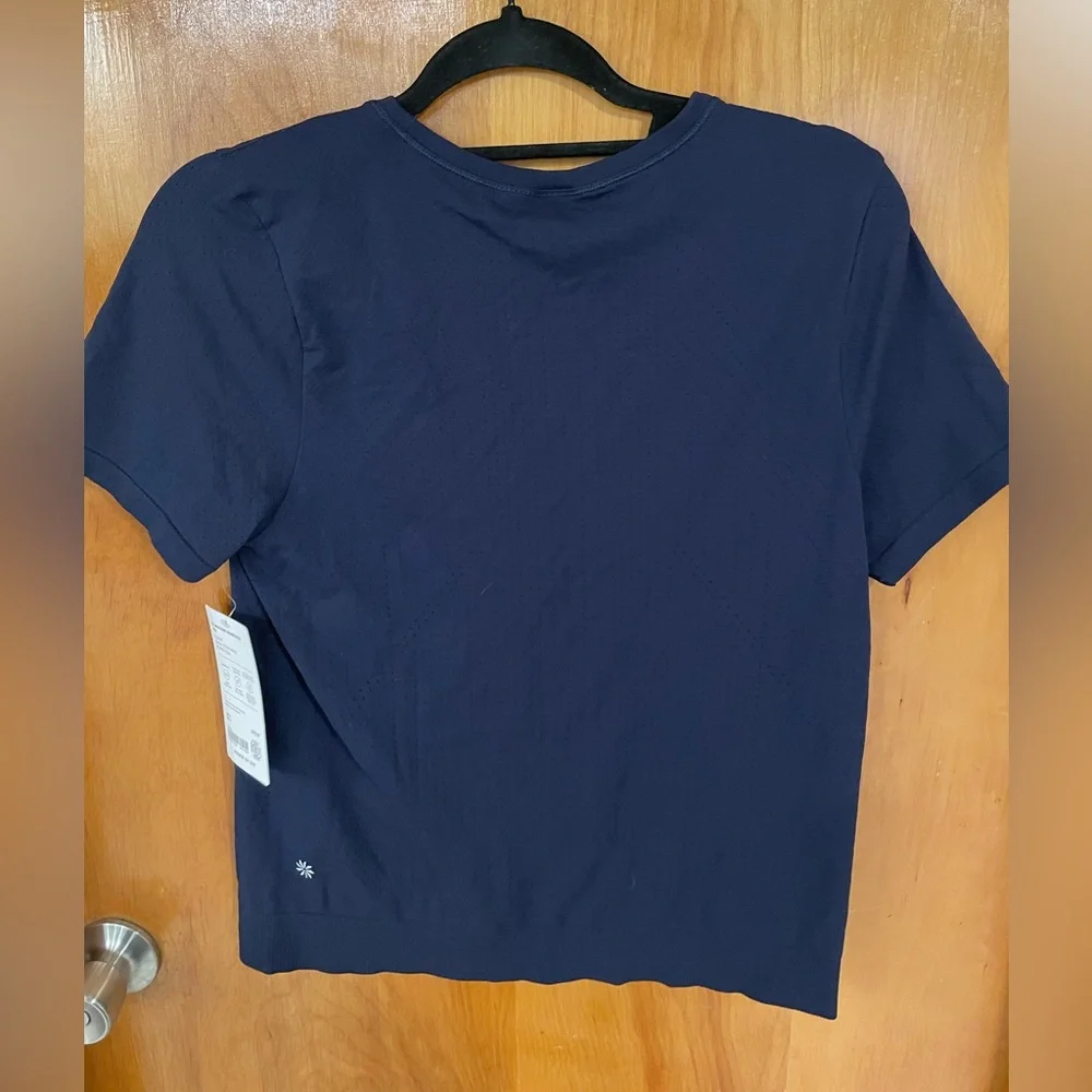 NWT Athleta In Motion Seamless Tee - Picture 3 of 5